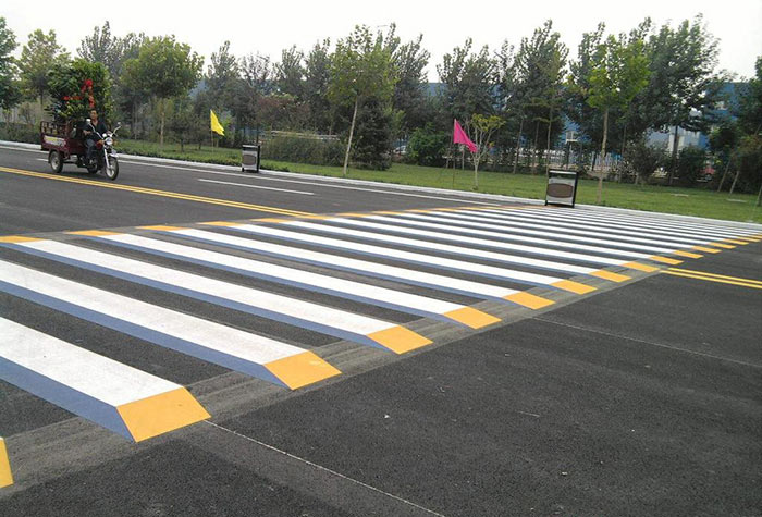 道路（lù）標線